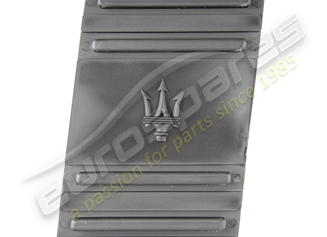NEW MASERATI PLASTIC DRIVER FOOT-REST LHD PART NUMBER 673000076 (2) new maserati plastic driver foot-rest lhd part number 673000076 (2)