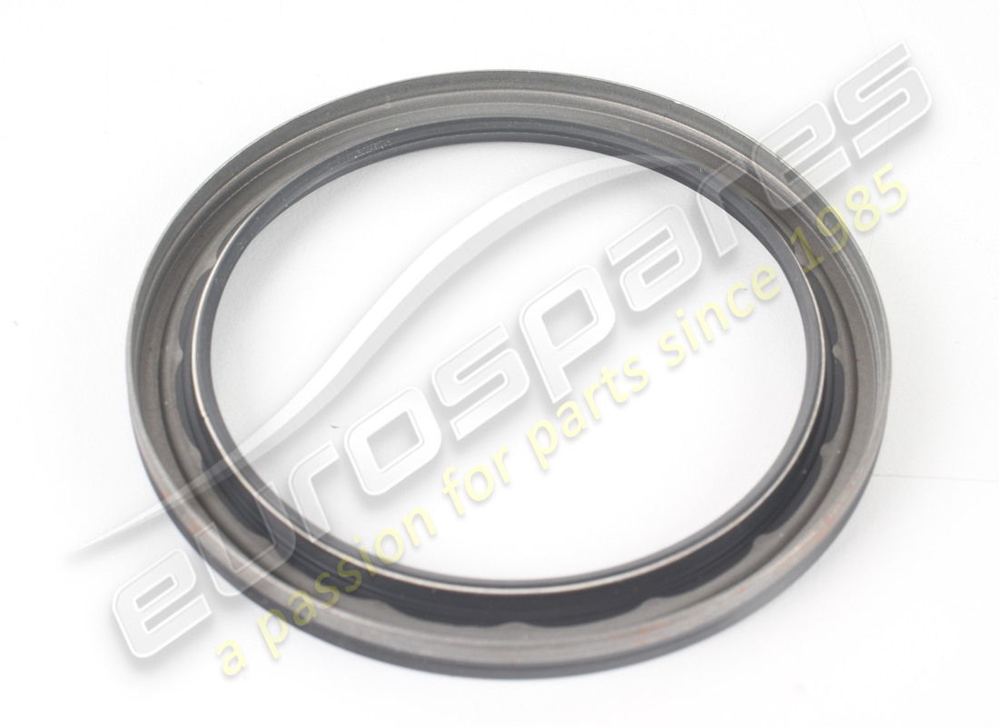 new ferrari rear crankshaft oil seal. part number 148671 (2)