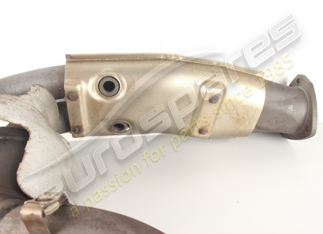 USED ASTON MARTIN MANIFOLD AND CAT CONVERTER ASSEMBLY, RH PART NUMBER 4G4E5G236BE (9) used aston martin manifold and cat converter assembly, rh part number 4g4e5g236be (9)
