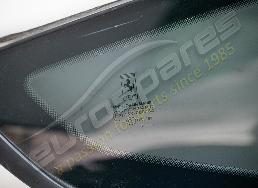 USED FERRARI RH REAR WINDOW. PART NUMBER 84342400 (2) used ferrari rh rear window. part number 84342400 (2)