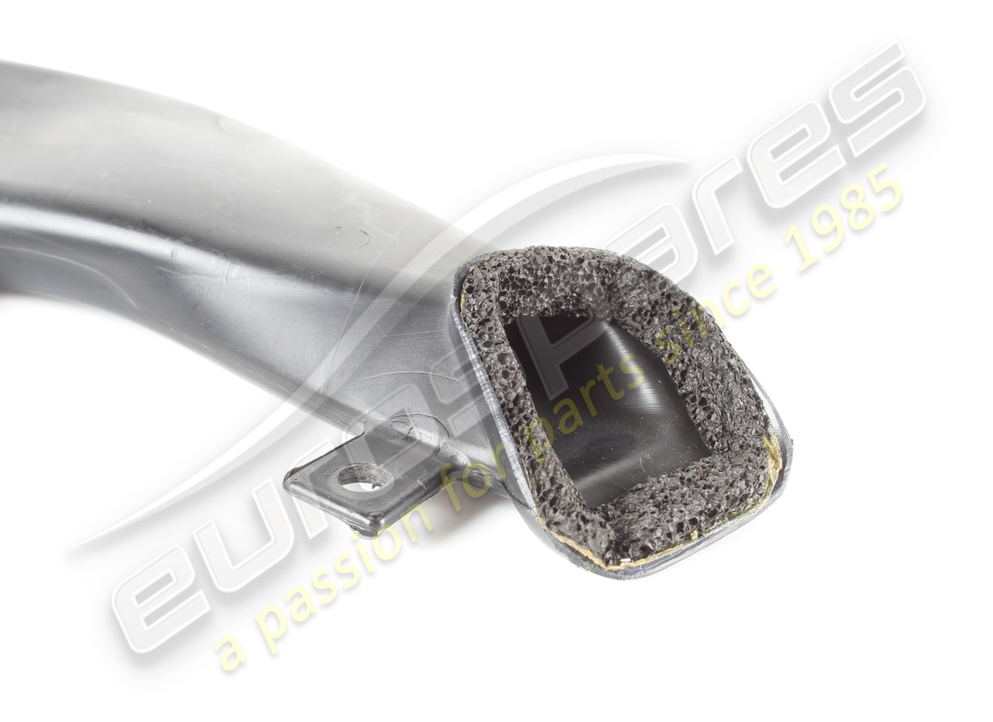 used ferrari rh demister air duct. part number 88601600 (2)