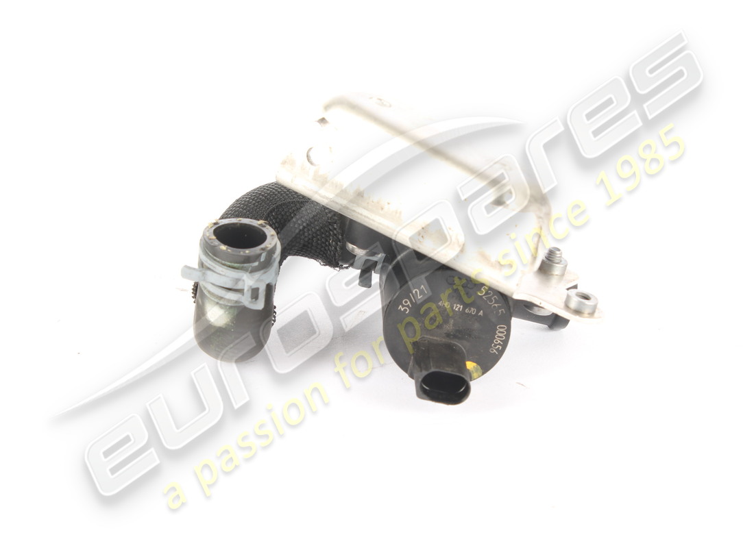 USED LAMBORGHINI BRACKET ATFVENTIL WARM 952. PART NUMBER 4M0121305BC (2) used lamborghini bracket atfventil warm 952. part number 4m0121305bc (2)