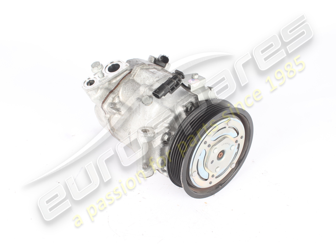 USED MASERATI AIR CONDITIONING COMPRESSOR. PART NUMBER 675001009 (1) used maserati air conditioning compressor. part number 675001009 (1)