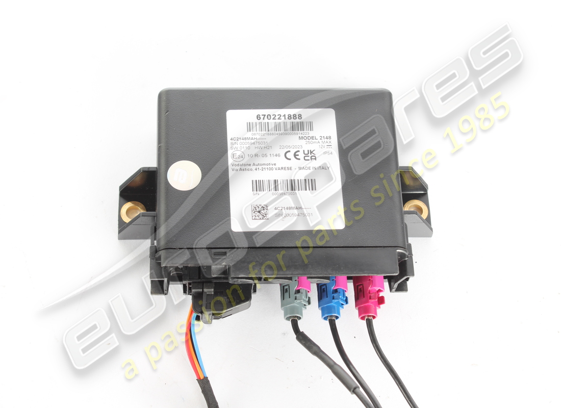 USED MASERATI GPS CONTROL UNIT. PART NUMBER 670221888 (2) used maserati gps control unit. part number 670221888 (2)