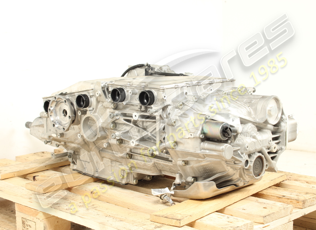 used ferrari complete dct gearbox. part number 954089 (2)