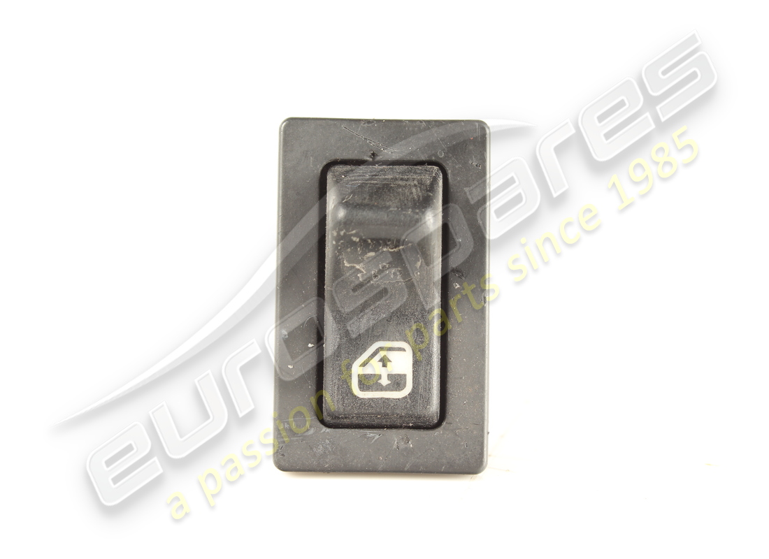 USED FERRARI RH SWITCH FOR GLASS LIFTER. PART NUMBER 164643 (1) used ferrari rh switch for glass lifter. part number 164643 (1)