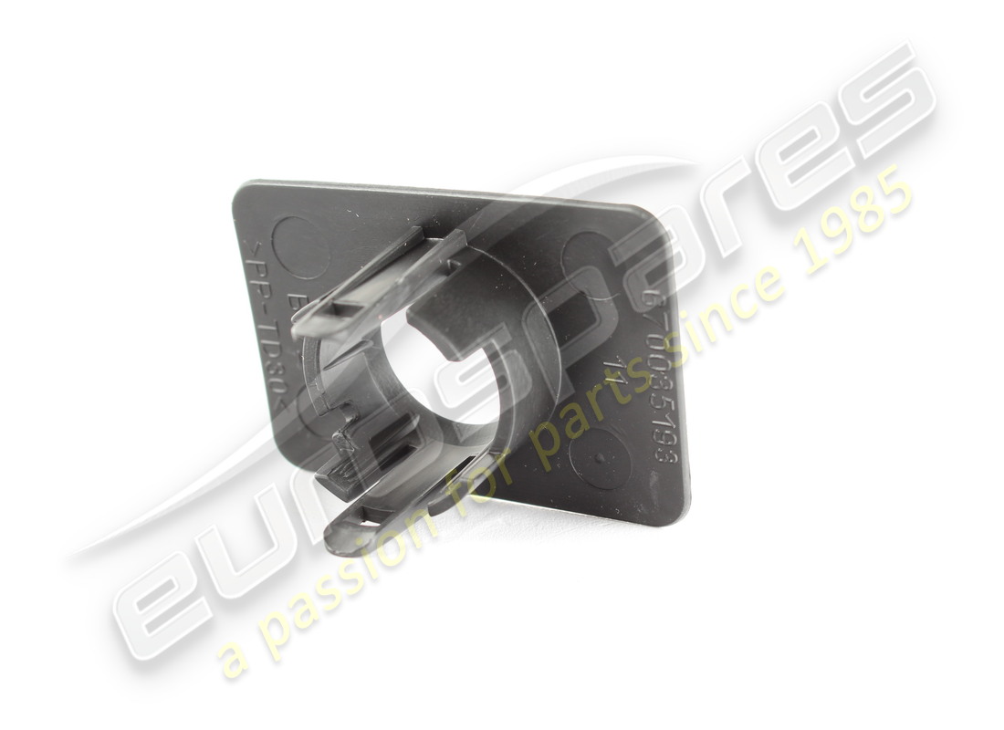 new maserati rear sensor housing. part number 670035193 (2)
