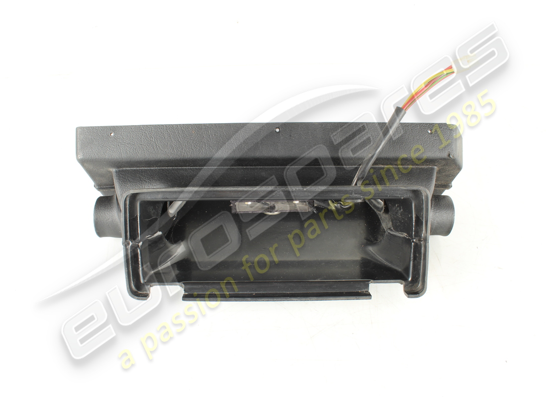 USED FERRARI AIR DEFLECTOR. PART NUMBER 2578678610 (3) used ferrari air deflector. part number 2578678610 (3)