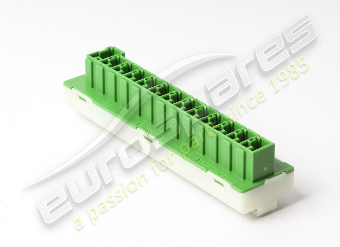 NEW MASERATI CONNECTOR. PART NUMBER 673004868 (1) new maserati connector. part number 673004868 (1)