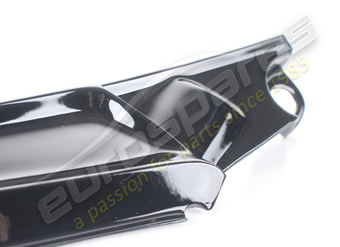 new ferrari rh lateral extension. part number 85359600 (4)