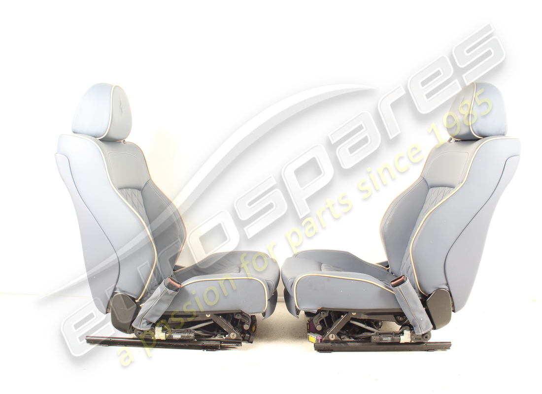USED FERRARI SEAT SET. PART NUMBER EAP1490262 (3) used ferrari seat set. part number eap1490262 (3)