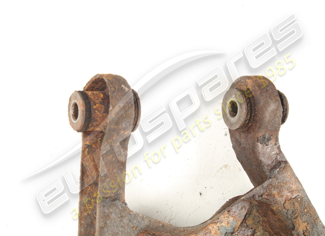 used ferrari lh rear suspension upper lever. part number 115715 (3)