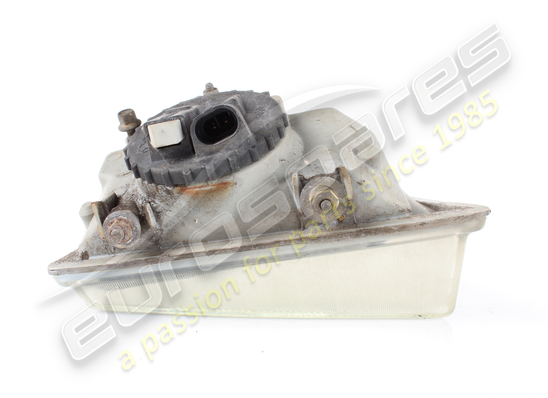 used maserati lh fog light 371109929. part number 373100115 (3)