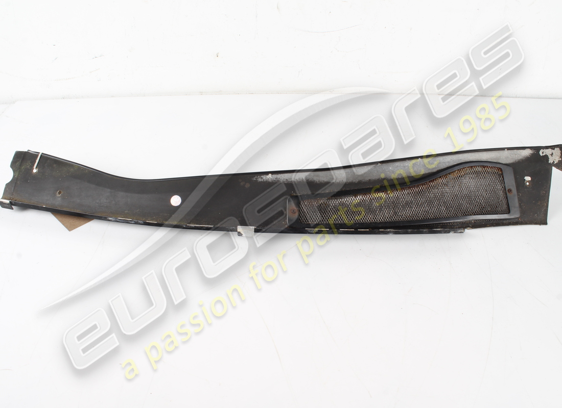 USED Ferrari LH OUTER MOLDING FOR GB/AUS . PART NUMBER 65241900 (1)