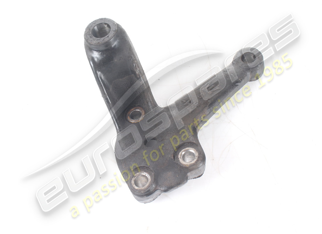 USED MASERATI LH ARM COUPLING. PART NUMBER 366600305 (2) used maserati lh arm coupling. part number 366600305 (2)