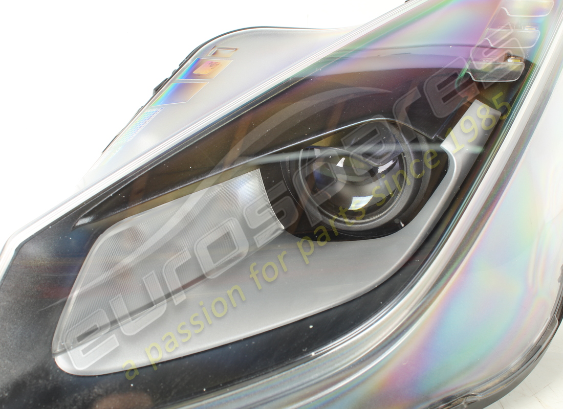 USED FERRARI LH BI-XENON HEADLIGHT. PART NUMBER 318962 (3) used ferrari lh bi-xenon headlight. part number 318962 (3)