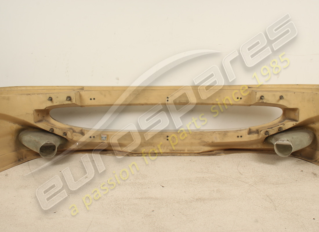 NEW (OTHER) FERRARI FRONT BUMPER. PART NUMBER 65047110 (5) new (other) ferrari front bumper. part number 65047110 (5)