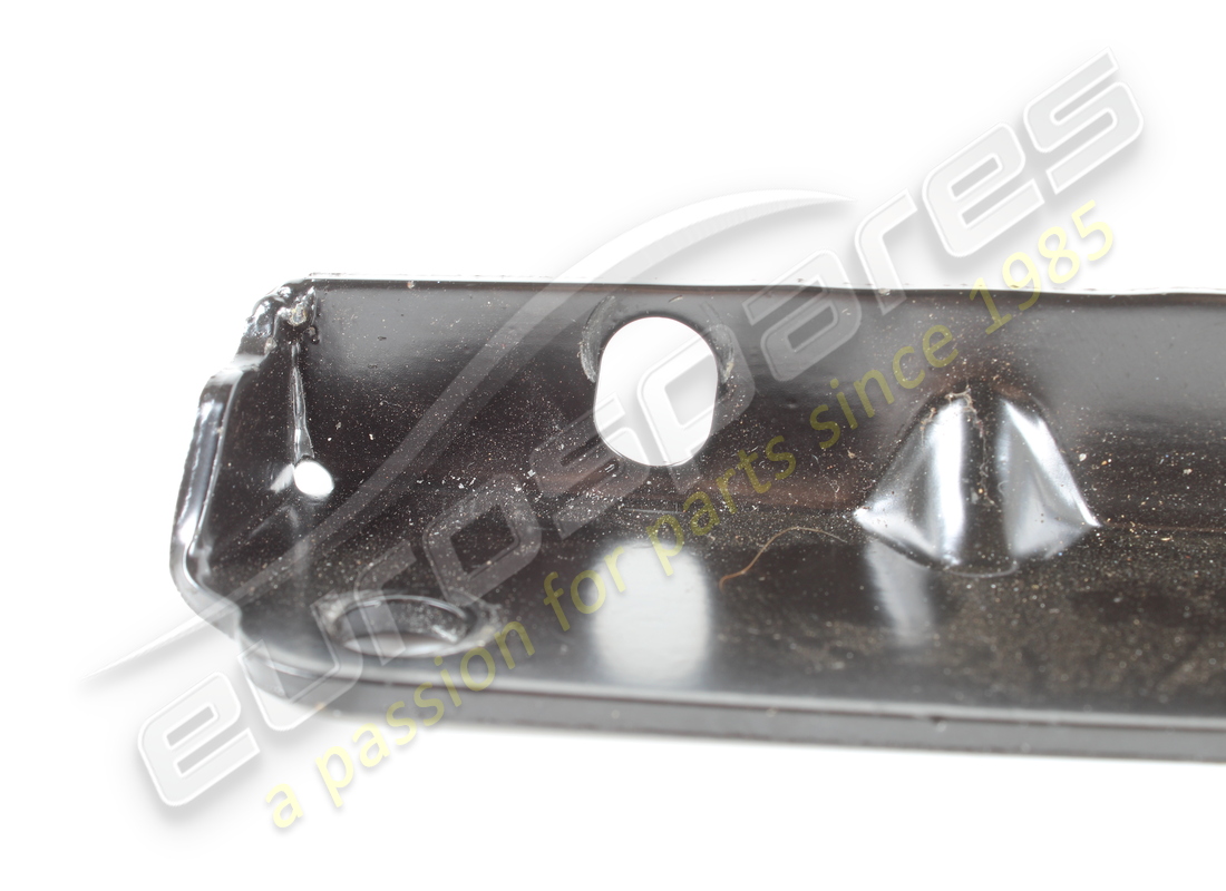 USED FERRARI LH BRACKET. PART NUMBER 80519200 (3) used ferrari lh bracket. part number 80519200 (3)
