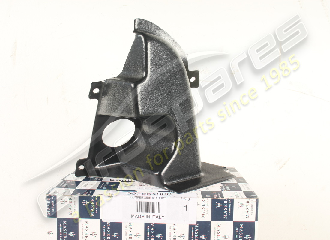 NEW MASERATI BUMPER SIDE AIR DUCT. PART NUMBER 67564900 (4) new maserati bumper side air duct. part number 67564900 (4)