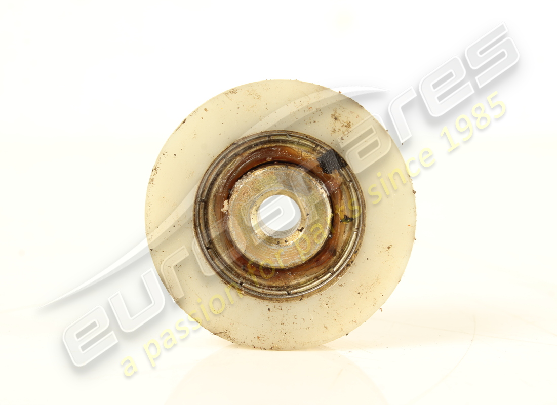 USED Ferrari PULLEY WITH BEARING AUT . PART NUMBER 157557 (1)