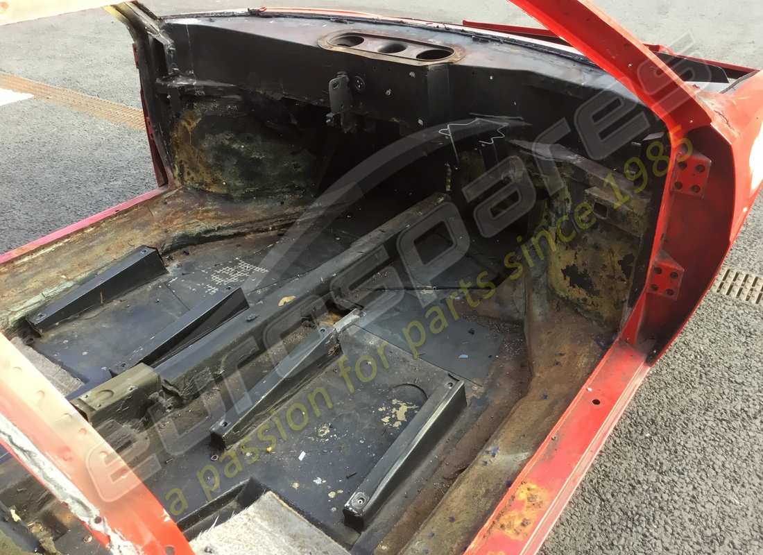 USED EUROSPARES FERRARI 308 GT4 DINO (1979) RHD BODYSHELL & CHASSIS. PART NUMBER EAP1390100 (6) used eurospares ferrari 308 gt4 dino (1979) rhd bodyshell & chassis. part number eap1390100 (6)