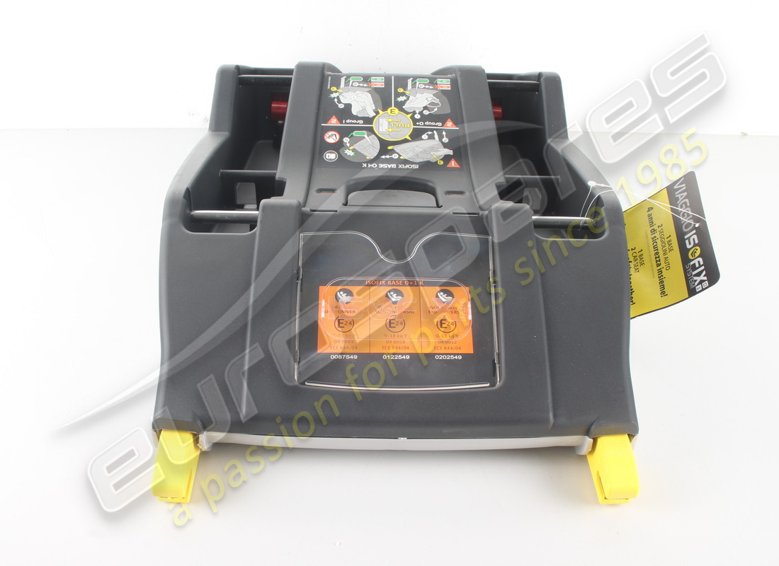 NEW MASERATI ISOFIX BASE (PEGPEREGO). PART NUMBER 940000421 (2) new maserati isofix base (pegperego). part number 940000421 (2)