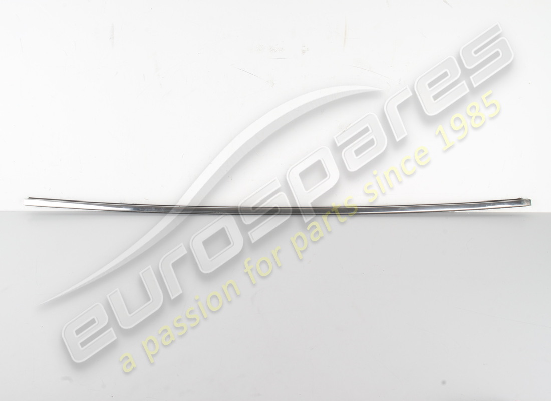 USED ASTON MARTIN WEATHERSTRIP, FRONT DOOR OUTER, RH PART NUMBER 4G43F20562BA (1) used aston martin weatherstrip, front door outer, rh part number 4g43f20562ba (1)
