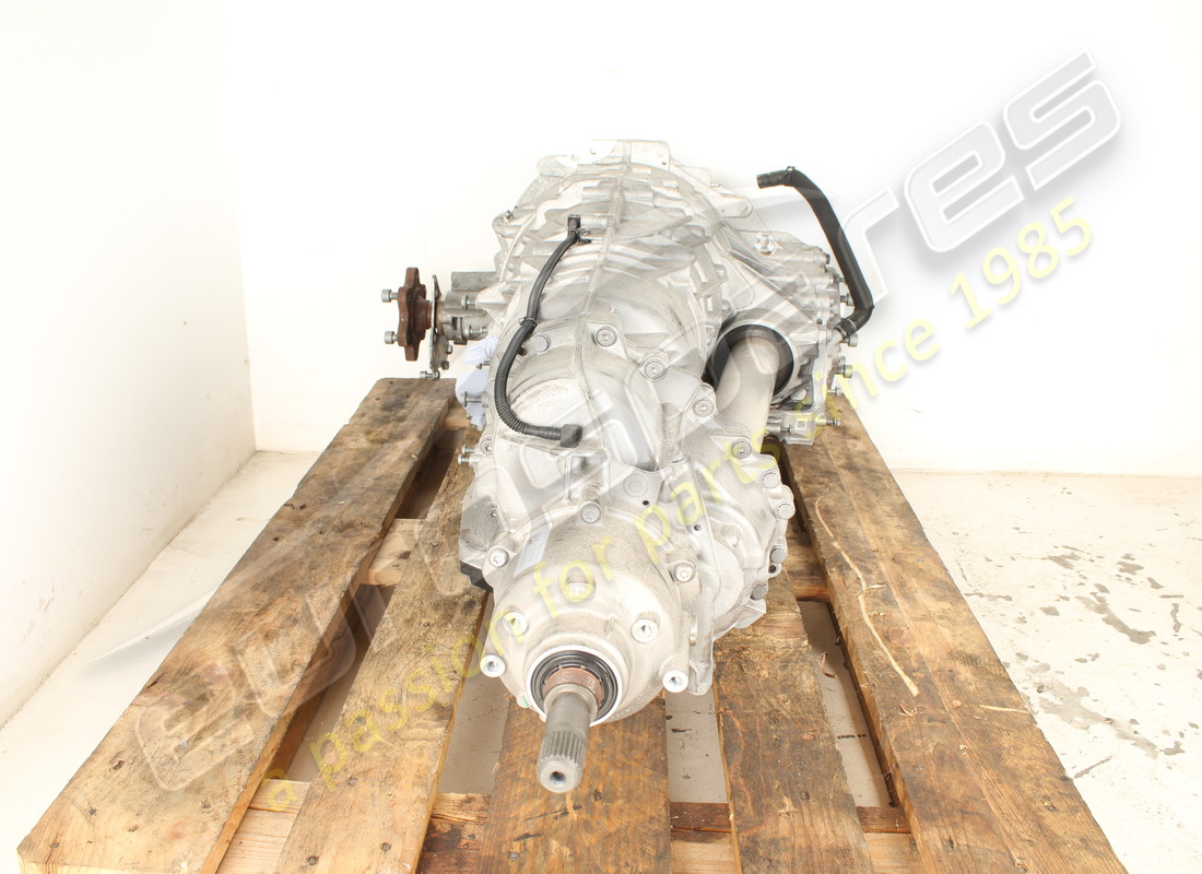 USED LAMBORGHINI AUTOMATIC TRANSMISSION, - AL952-8Q. PART NUMBER 0D6300036P (2) used lamborghini automatic transmission, - al952-8q. part number 0d6300036p (2)