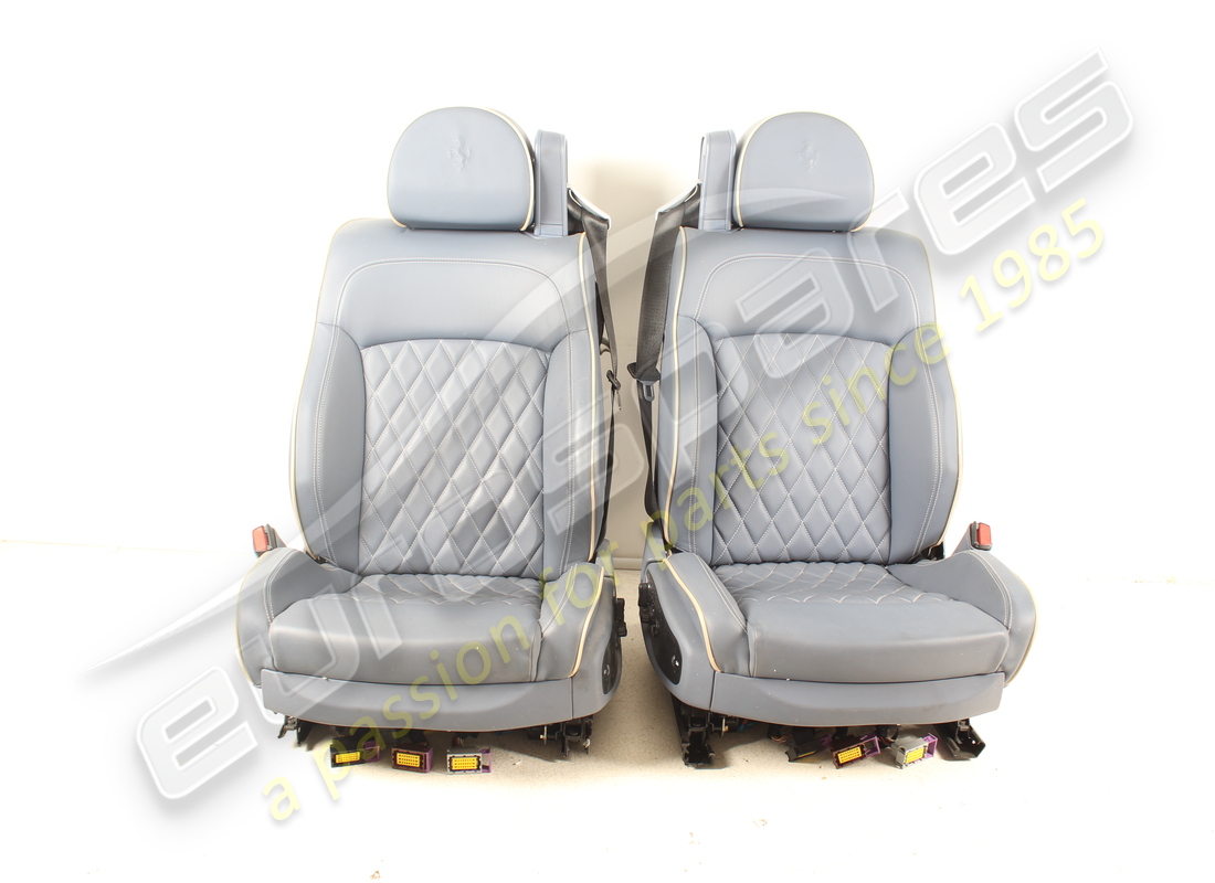 USED Ferrari SEAT SET . PART NUMBER EAP1490262 (1)