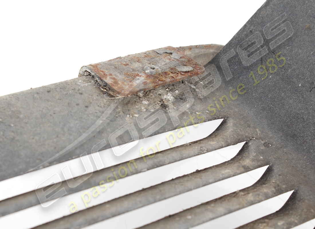 USED FERRARI LH REAR GRAVEL GUARD. PART NUMBER 65432100 (2) used ferrari lh rear gravel guard. part number 65432100 (2)