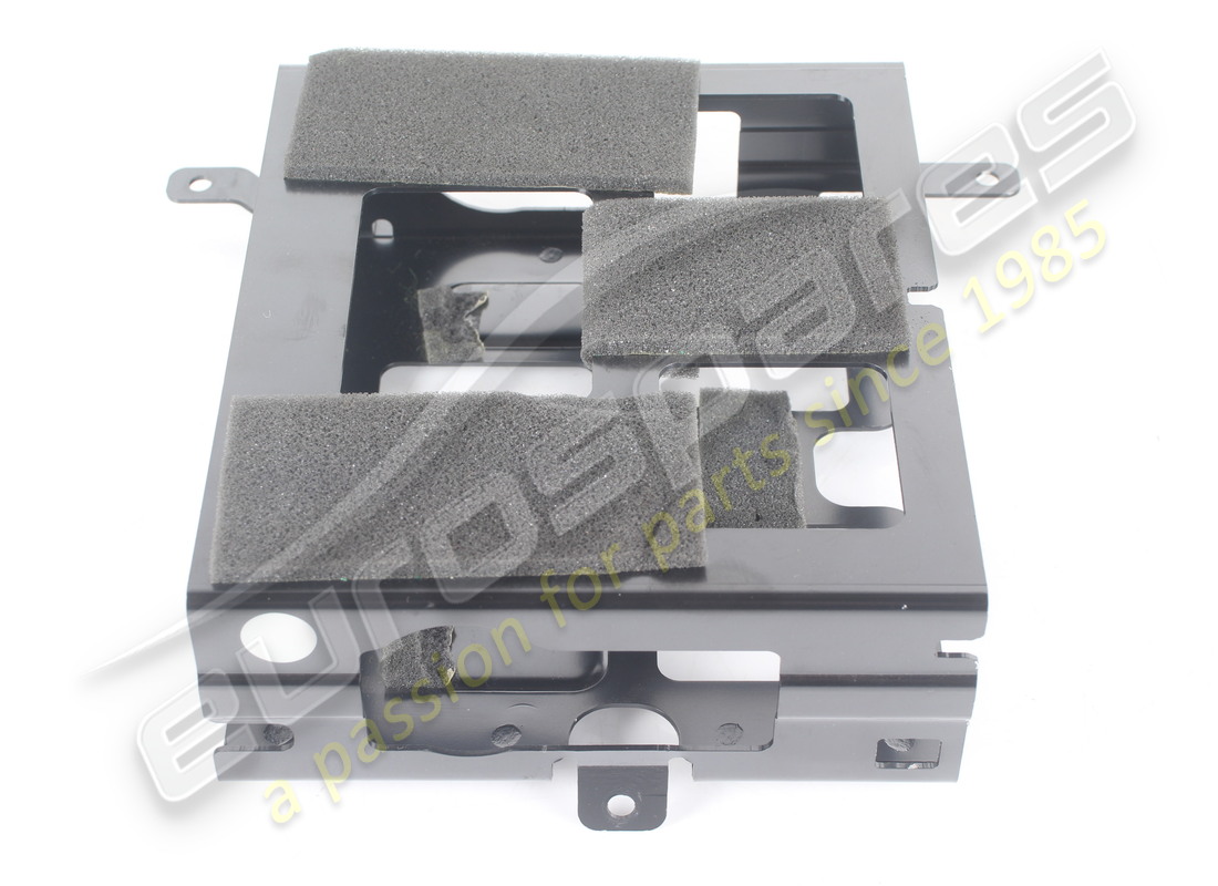 USED FERRARI HEAD UNIT MOUNT, COMPLETE BRAC. PART NUMBER 88318700 (2) used ferrari head unit mount, complete brac. part number 88318700 (2)