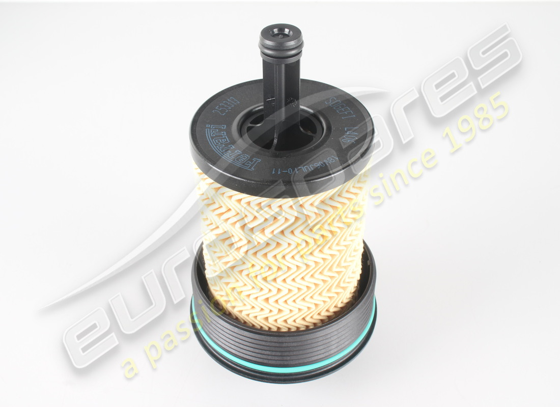 NEW FERRARI OIL FILTER COMPLETE. PART NUMBER 253314 (1) new ferrari oil filter complete. part number 253314 (1)