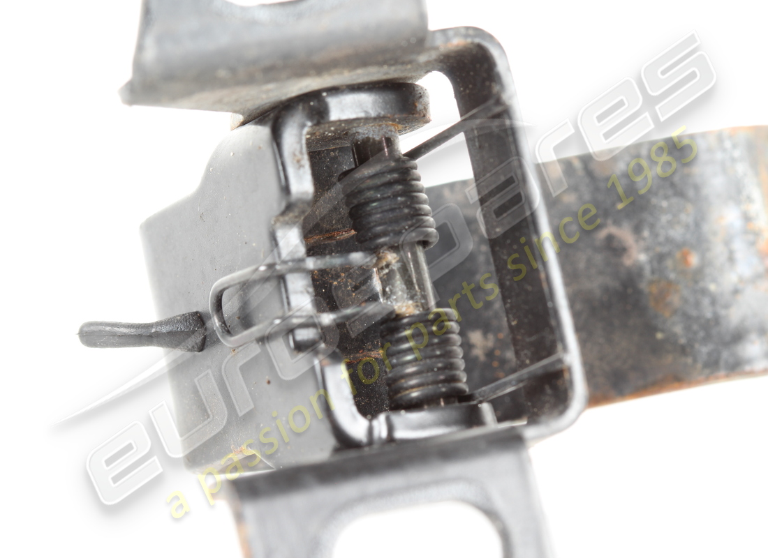 USED FERRARI COMPLETE HINGE. PART NUMBER 85528700 (3) used ferrari complete hinge. part number 85528700 (3)