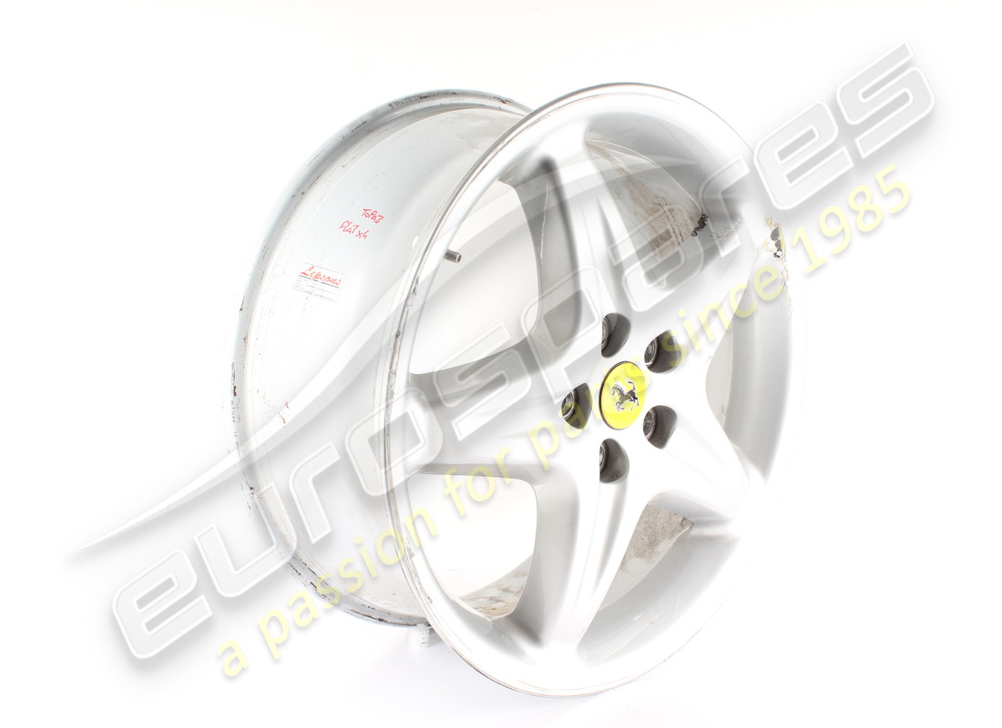 USED FERRARI FRONT ROAD WHEEL RIM. PART NUMBER 166475 (3) used ferrari front road wheel rim. part number 166475 (3)