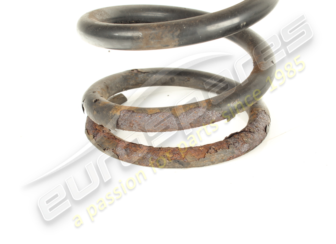 USED FERRARI REAR SPRING ALT.1. PART NUMBER 163652 (3) used ferrari rear spring alt.1. part number 163652 (3)