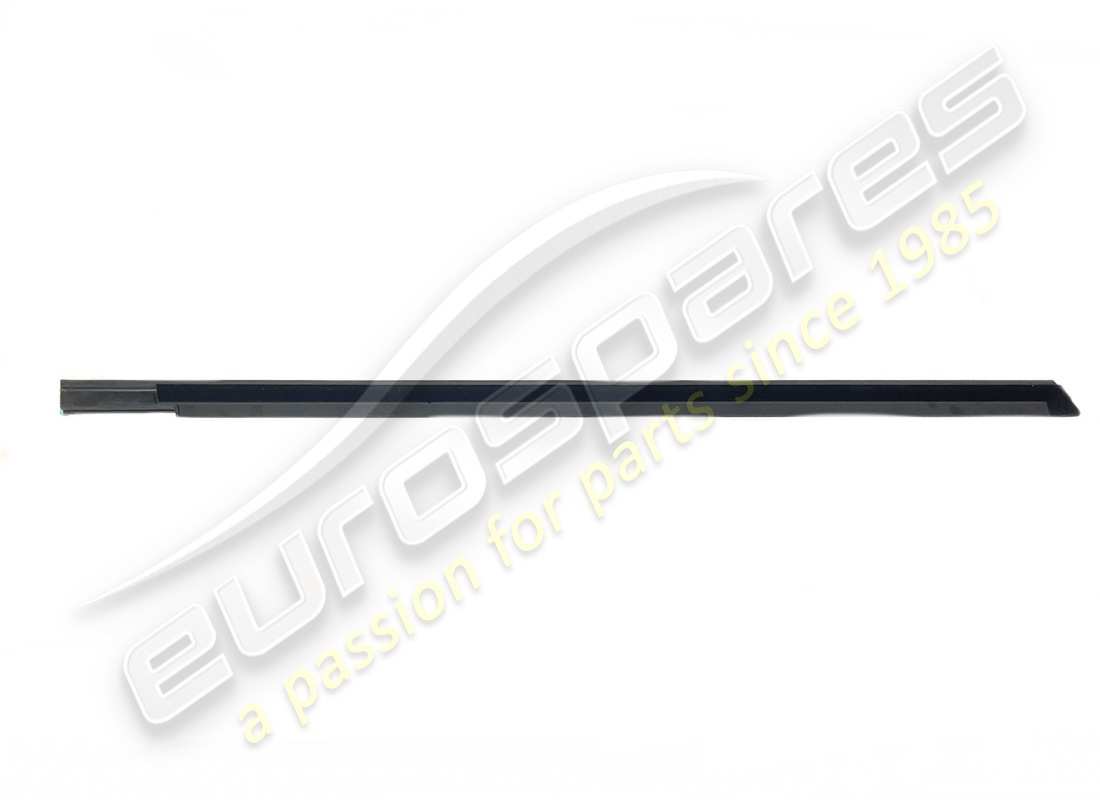 NEW MASERATI LH FRONT OUTER GLASS SCRAP. PART NUMBER 670009858 (2) new maserati lh front outer glass scrap. part number 670009858 (2)