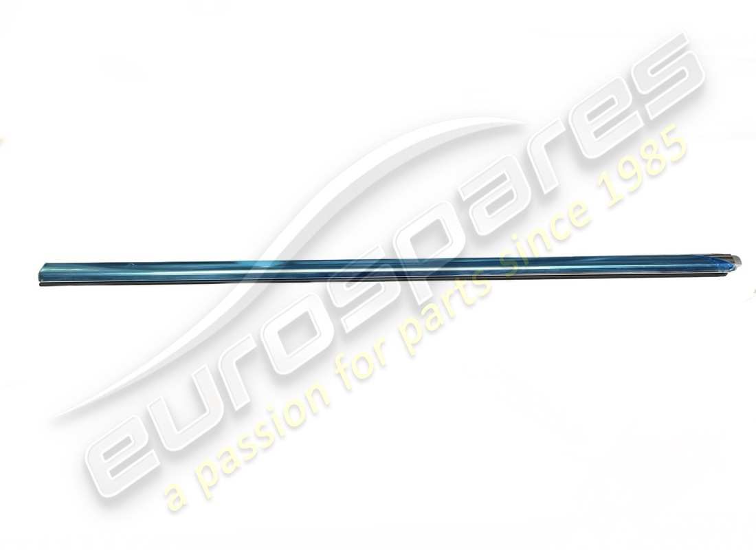 NEW MASERATI LH FRONT OUTER GLASS SCRAP. PART NUMBER 670009858 (1) new maserati lh front outer glass scrap. part number 670009858 (1)