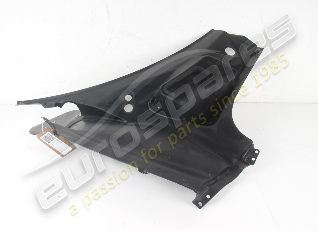 DAMAGED Ferrari COMPLETE RH UNDERWINDSCREEN TR . PART NUMBER 741291 (1)