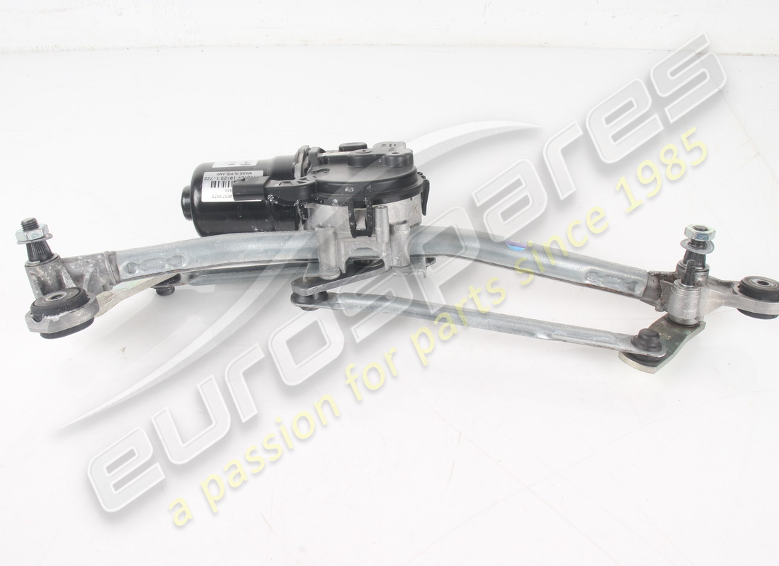 USED FERRARI GRUPPO TERGICRISTALLO GDX CP. PART NUMBER 784933 (5) used ferrari gruppo tergicristallo gdx cp. part number 784933 (5)