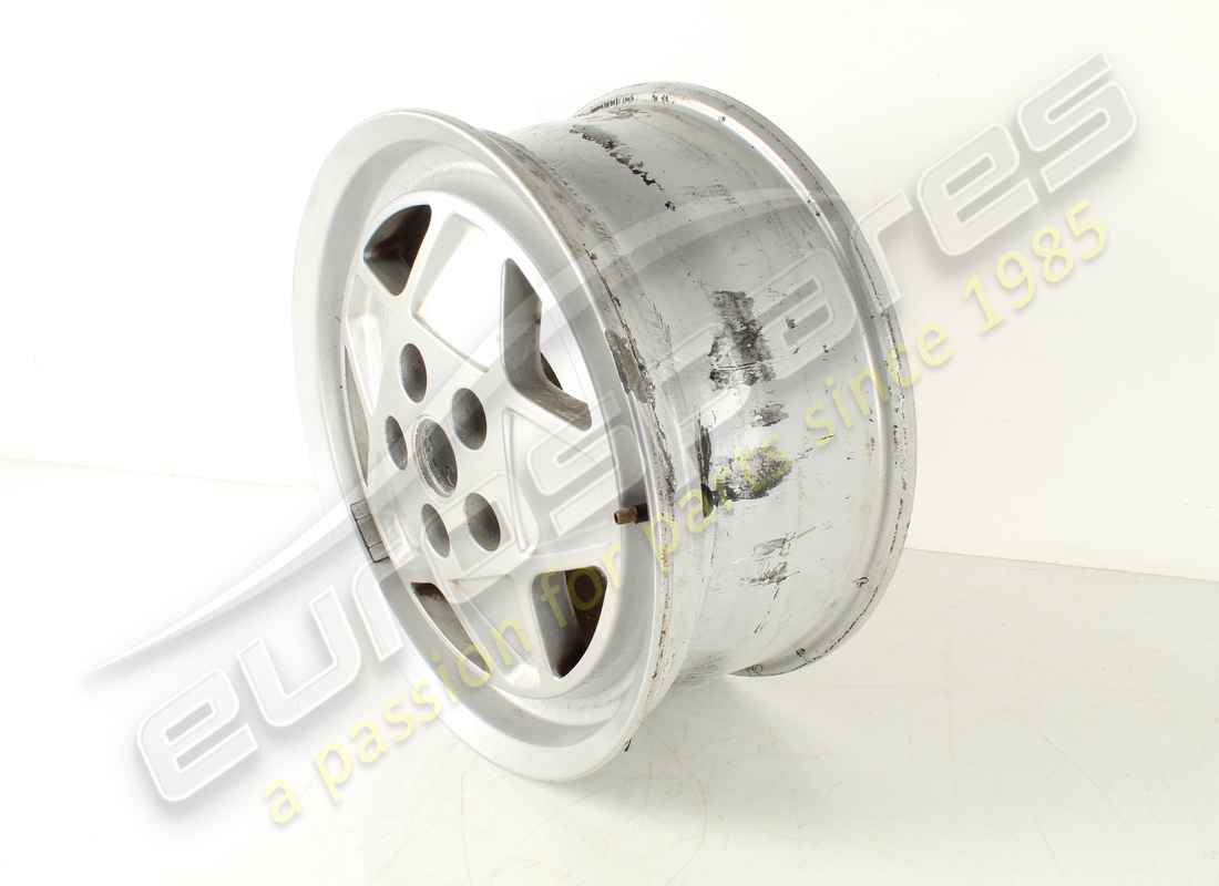 used ferrari road wheel front 3.2 mqv. part number 127465 (5)