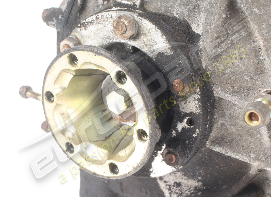 used maserati differential. part number 376208005 (7)