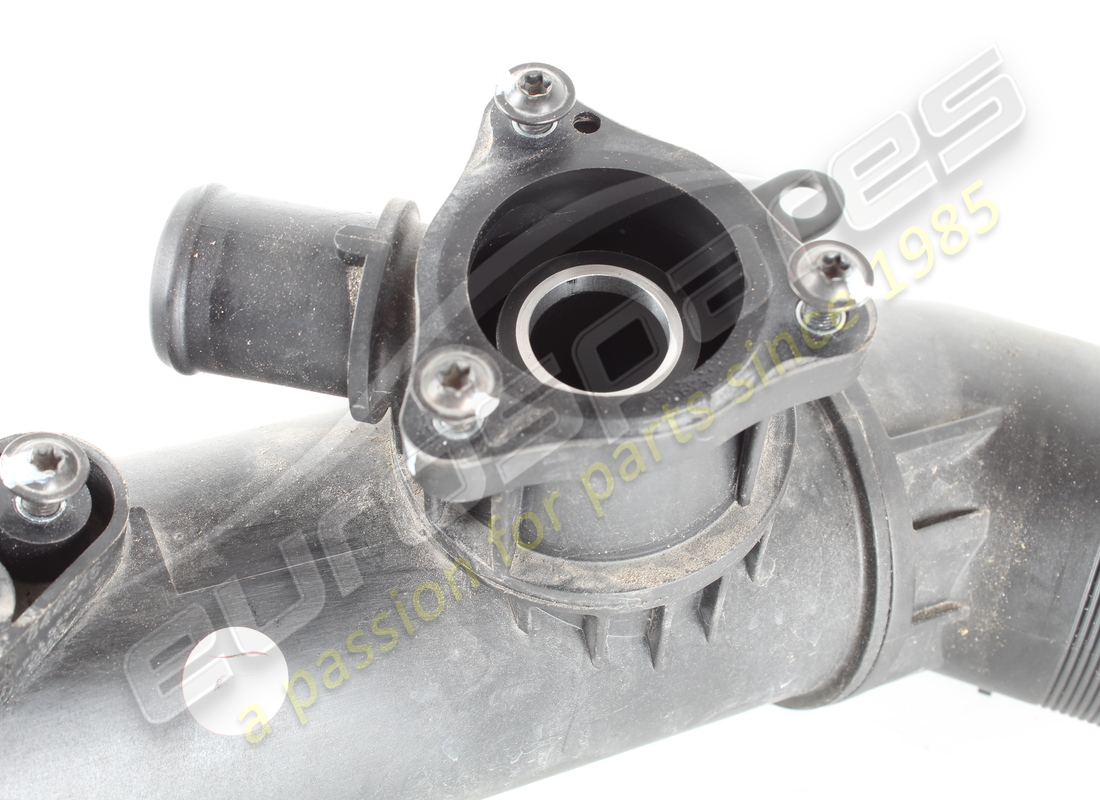 used ferrari rh pipe connector barrel. part number 844546 (2)