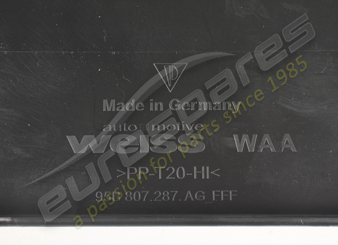 NEW PORSCHE LICENCE PLATE HOLDER BLACK. PART NUMBER 95B807287AG1E0 (3) new porsche licence plate holder black. part number 95b807287ag1e0 (3)