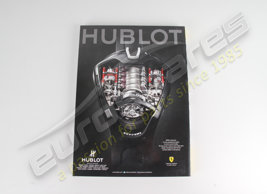 NEW FERRARI YEARBOOK 2013. PART NUMBER 95998146 (2) new ferrari yearbook 2013. part number 95998146 (2)