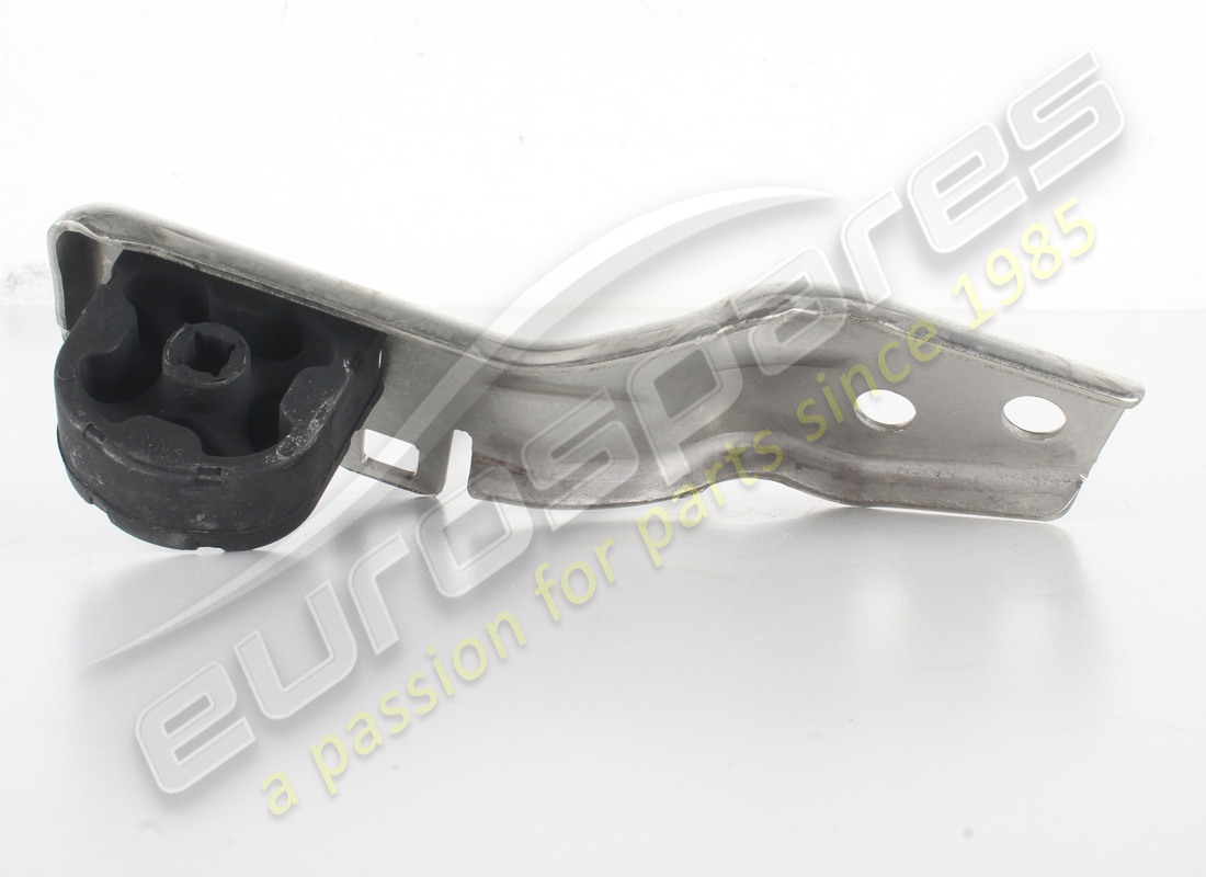 new maserati lh rear bracket exhaust pipe. part number 670174966 (3)