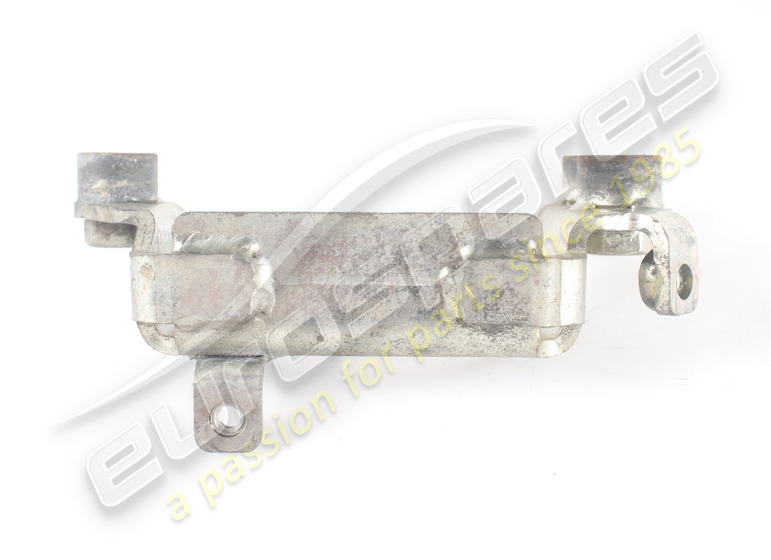 used ferrari rh bush travel limiter brack. part number 280020 (3)