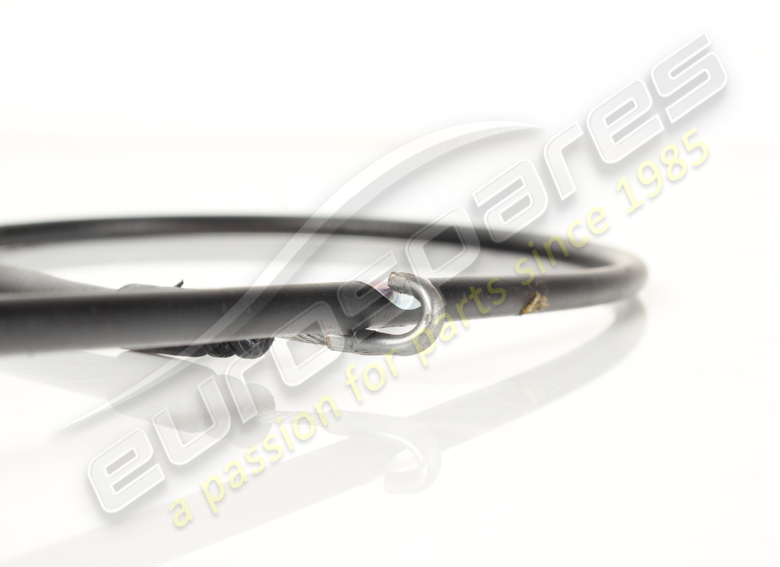 used ferrari seat release bowden cable. part number 82403100 (2)