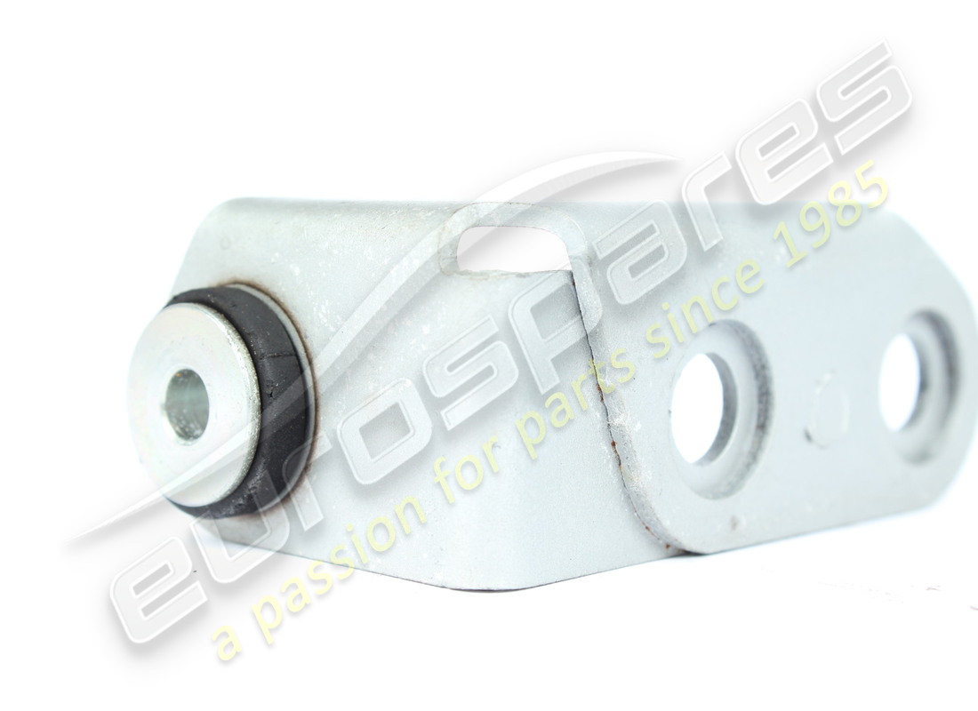 USED FERRARI FASTENER BRACKET. PART NUMBER 269835 (2) used ferrari fastener bracket. part number 269835 (2)