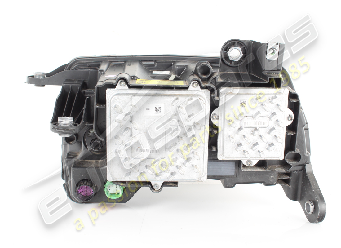 used ferrari rh headlight afs. part number 796778 (2)