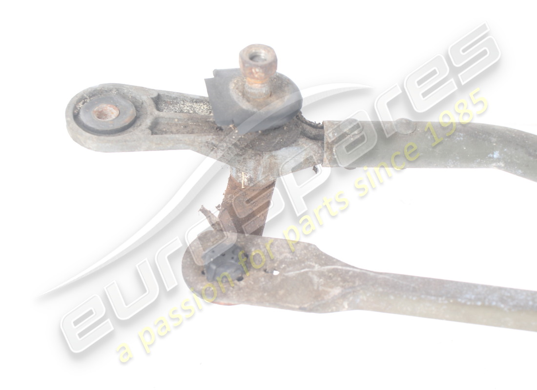 used maserati windscreen wiper unit. part number 373300100 (6)